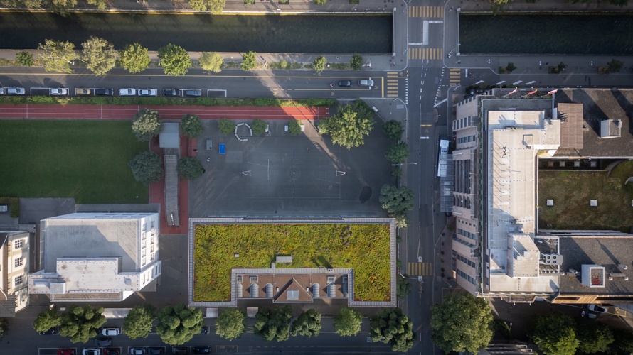 Basqu'art - rénovation artistique d'un terrain de basketball