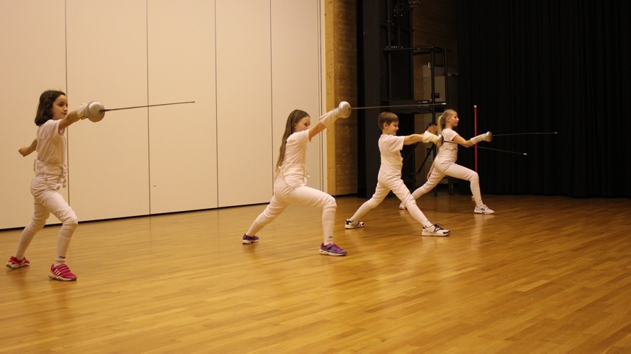 Materialbeschaffung zum Fechten für Neueinsteiger und Interessierte