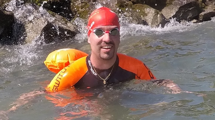 Le défi à la nage avec parkinson