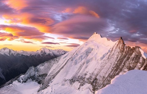 Travail de Maturité: Documentaire "Ascension du Bishorn"
