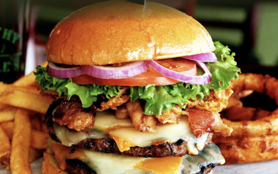 Un bon pour un repas (burger/pâtes) dans le Village Nendaz Freeride