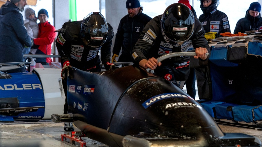 3 Brüder, 1 Ziel: Zusammen im Bob-Europacup starten!