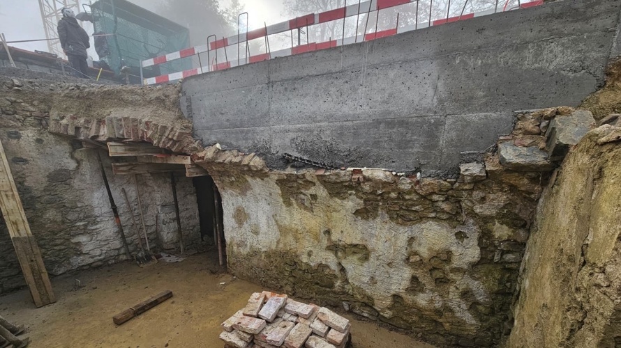 Gartenanlage für die Aussichtsplattform Ruine Sandegg, Salenstein