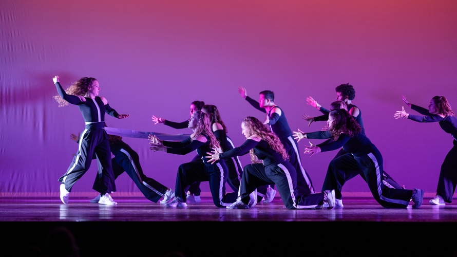 Tanz verbindet – Bühne frei für Gross und Klein in Uster