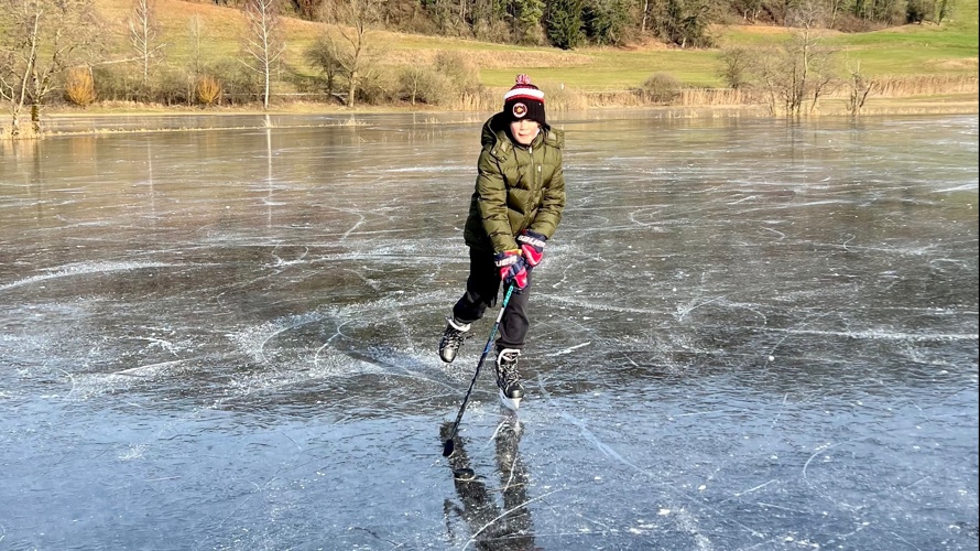 Jasper#22 ans Eishockeyturnier PeeWee in Kanada