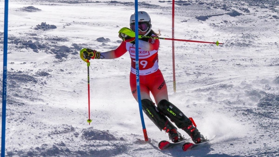 Soutenez Lou-Anne, skieuse FIS