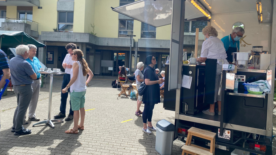 Das TukTuk-Bistro belebt das Zentrum in Schliern