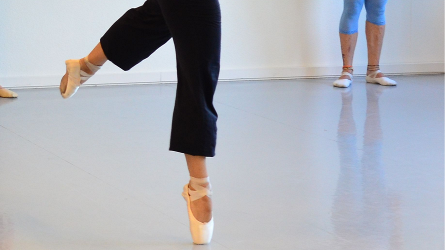 Ein neuer Tanzboden für das Tanzstudio Formbar