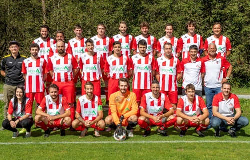 Flutlichtanlage Fussballplatz US RUEUN