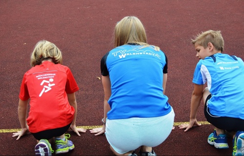 Neue Vereinsshirts für die Jugendriege Walenstadt