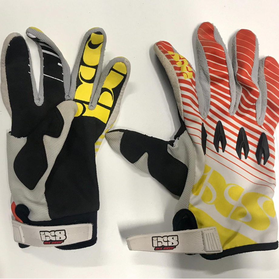 Signierte MX-Handschuhe Yves Stadelmann