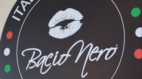 Bacio Nero Caffè Aarburg unterstützen