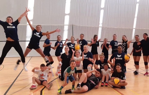 50 mécènes pour les 50 ans de Valtra