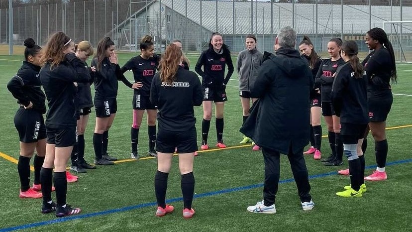 FOOTREBEL Girls Booster Days Camp