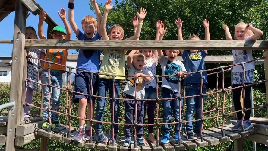 Neugestaltung Spielplatz Dorfpark Buochs