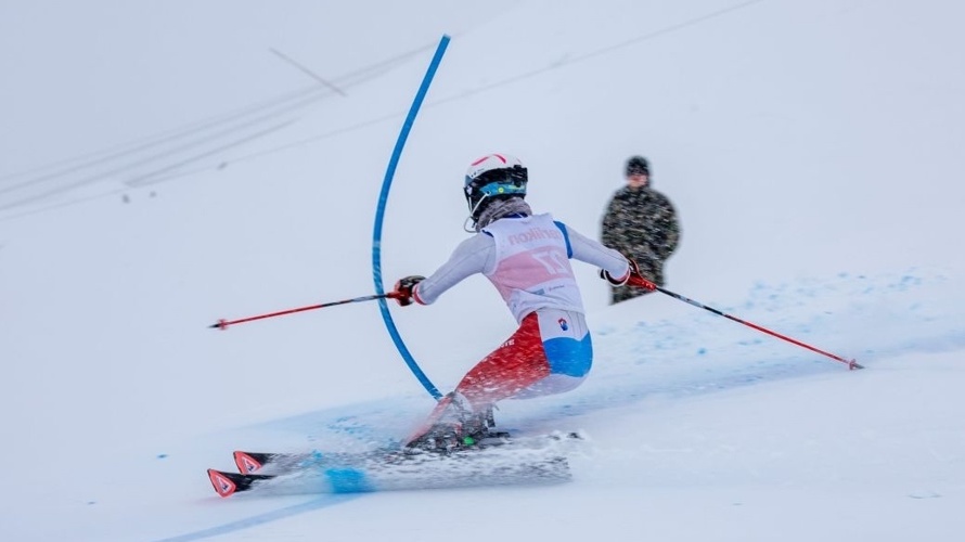 Max Patkovic - Mit deiner Hilfe in meine erste FIS-Saison