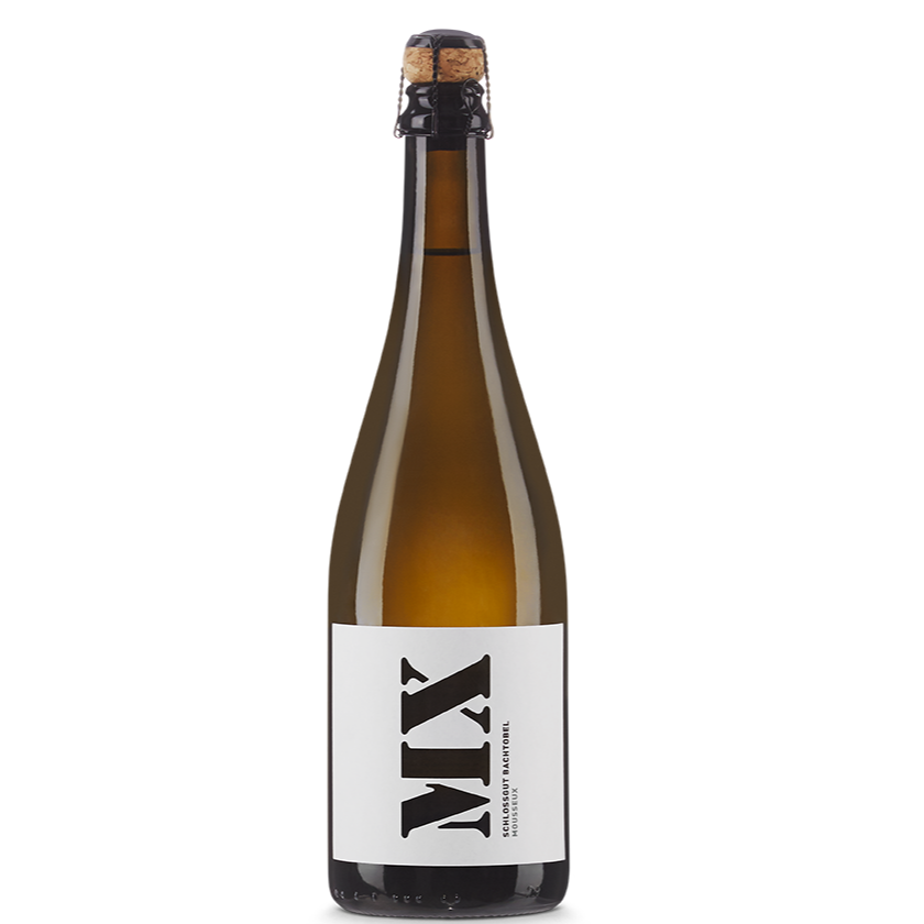 Schaumwein Schlossgut Bachtobel MX mit zwei ProDampfer Sektgläsern