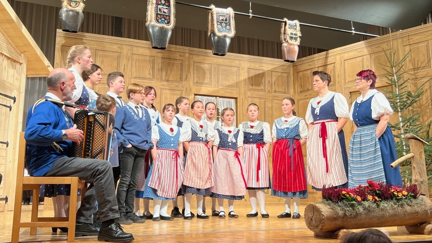 Kirchenkonzert Dinhard  Kinderjodelchörli Wylandsterne