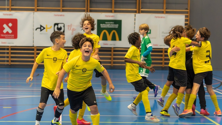 Aidez les jeunes footballeurs à vivre un tournoi international !
