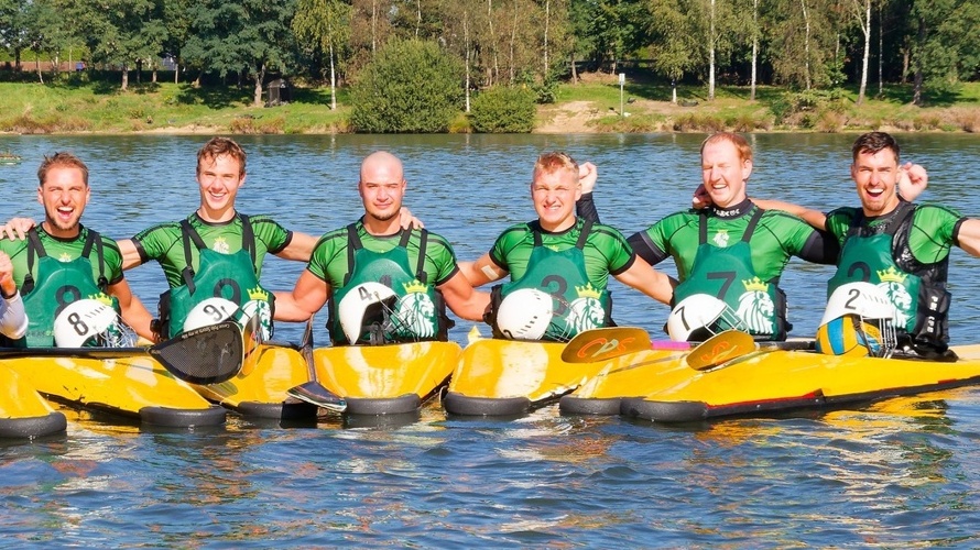 ein Klubbus für die Thurgauer Wildwasser Fahrer:innen