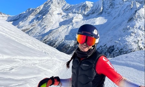 2ème saison FIS (ski alpin)