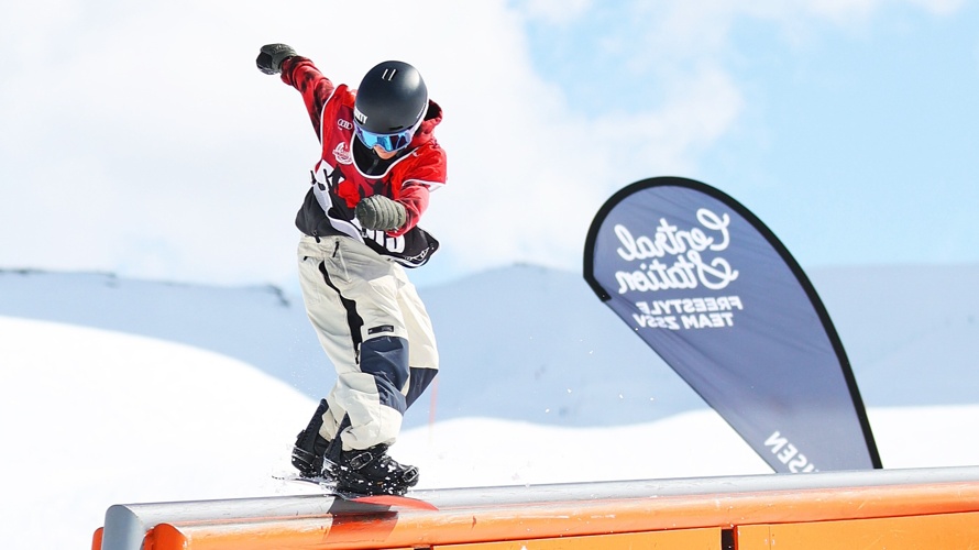 Dry Slope für das Freestyle Team des ZSSV