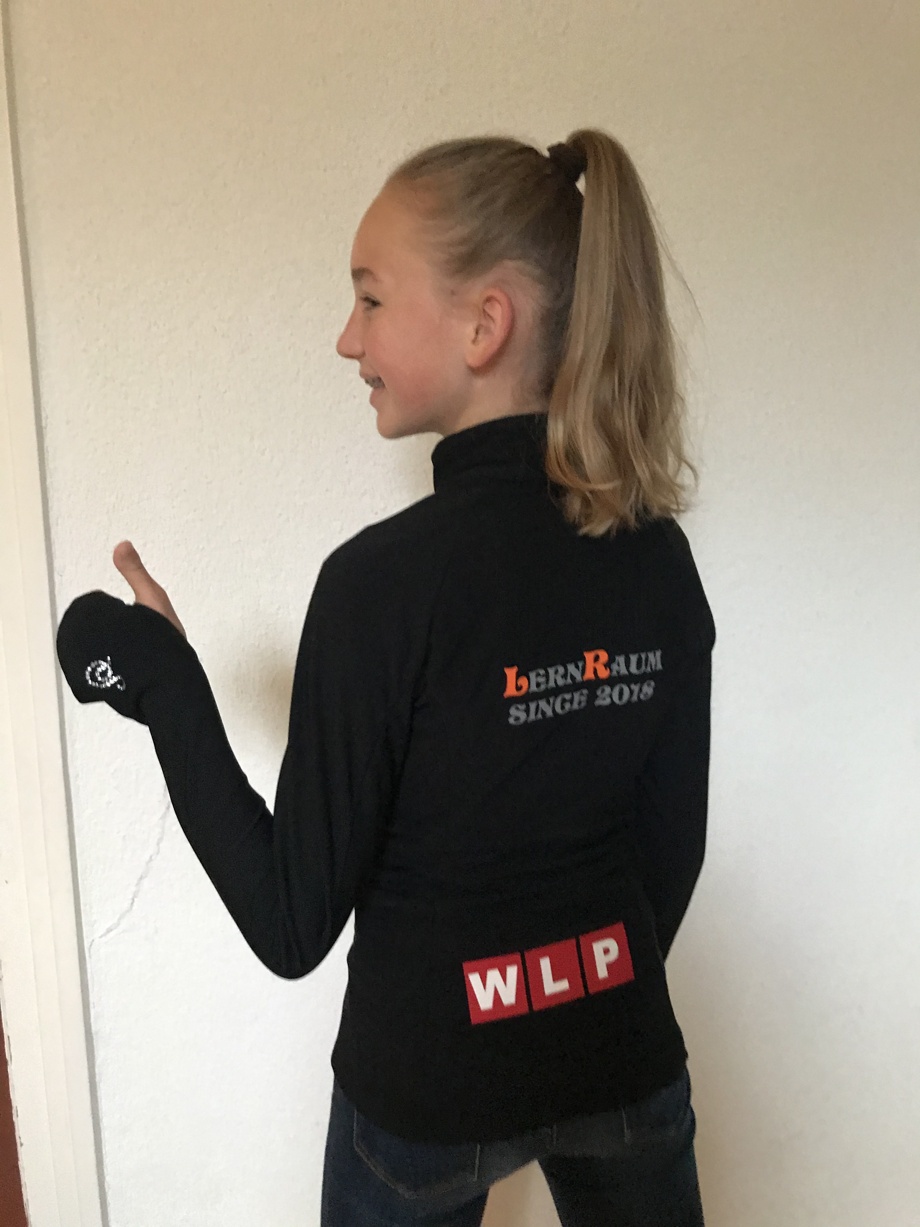 Firmenlogo auf Wettkampfjacke