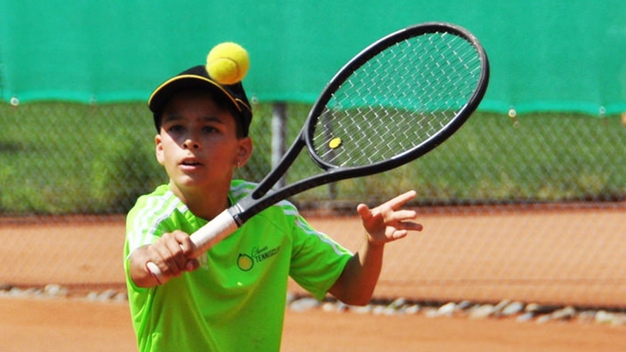 Glarner Tennis Club - Sanierung Tennisplätze