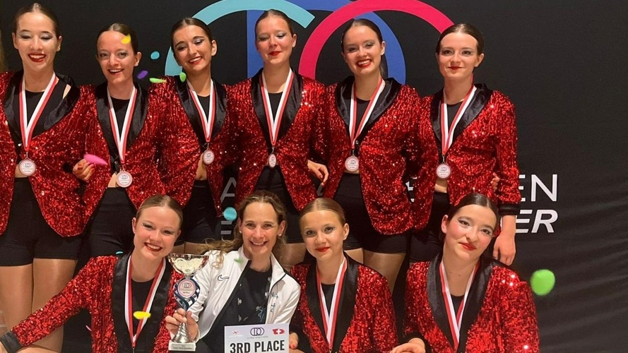 Tanzen für die Weltmeisterschaft-Gemeinsam nach Birmingham!