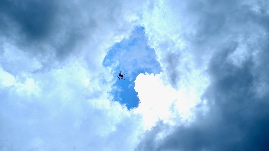 Wärmebilddrohne für den Verein Rehkitzrettung ND