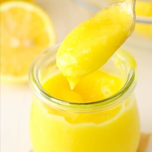 selbstgemachter Lemon Curd