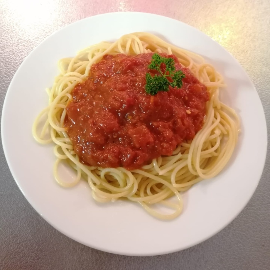 1 Portion Spaghetti an der Messe in Olten im Aente Büsi Zelt