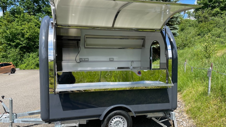 Zugfahrzeug für Pastatrailer