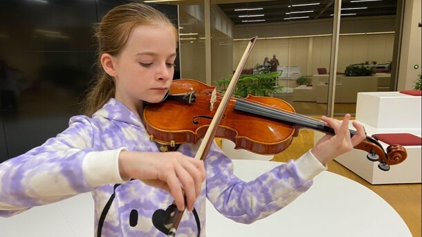  Violinenunterricht für Alisa Lehmann 