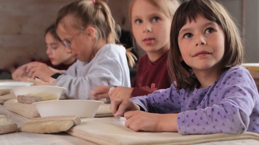 Ein Tag am Stein sein - für Kinder und Menschen mit Demenz