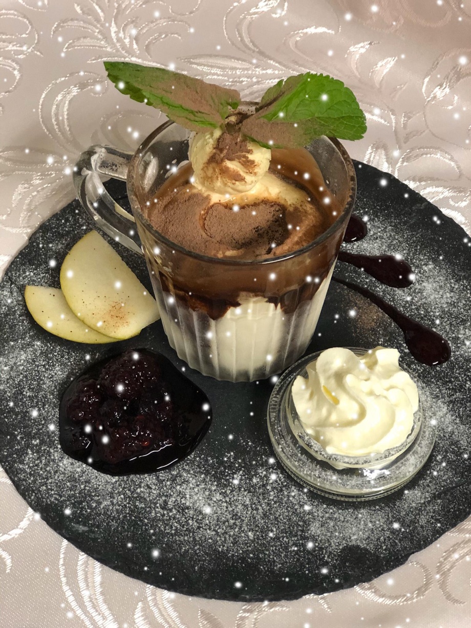 Gutschein für zwei Hausdesserts