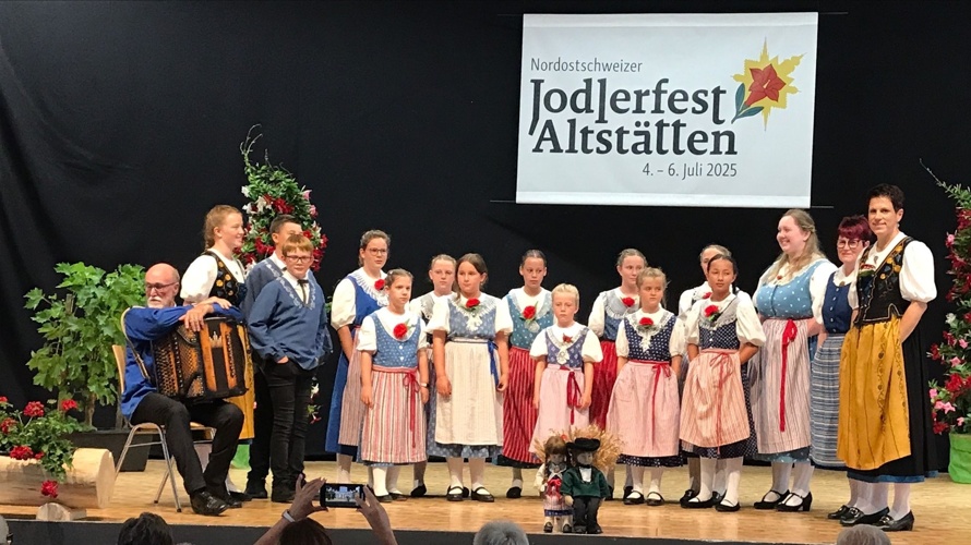 Kirchenkonzert Dinhard  Kinderjodelchörli Wylandsterne