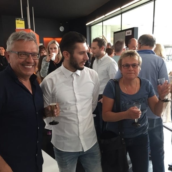 Einladung Vorpremiere im Kino mit Apéro