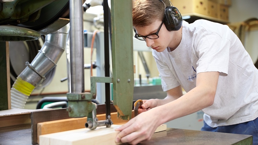 Zukunftssicherung für das Schreinerausbildungszentrum Zürich