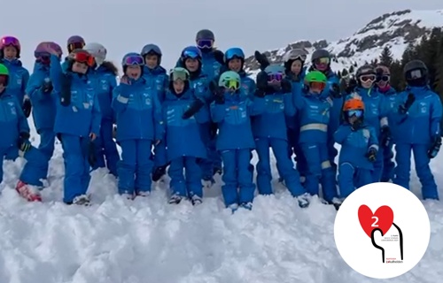 Neue Team Bekleidung für die JO Lumnezia