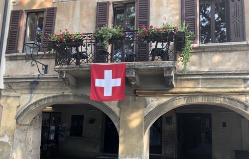 In riva al lago. Storie di famiglia e di Morcote.
