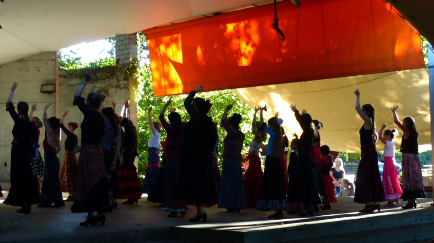 Ein neuer Tanzboden für das Tanzstudio La Rosa