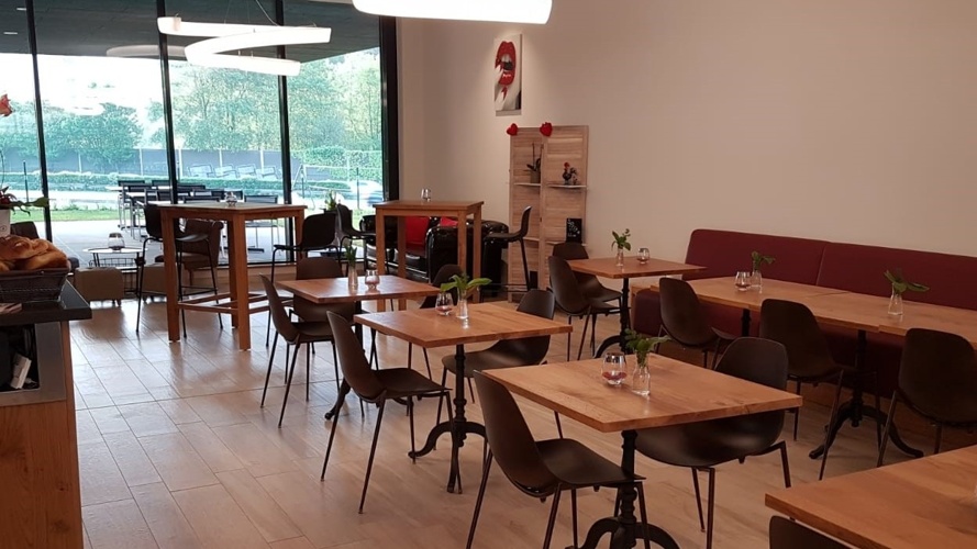 Soutien restaurant à Vich O CANTINHO