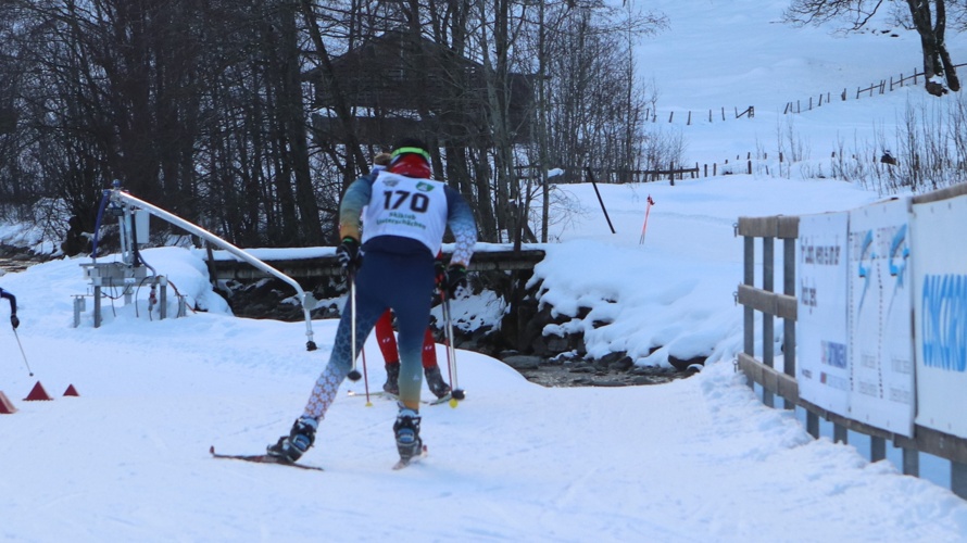 Mit Deiner Unterstützung an die Weltspitze Armando