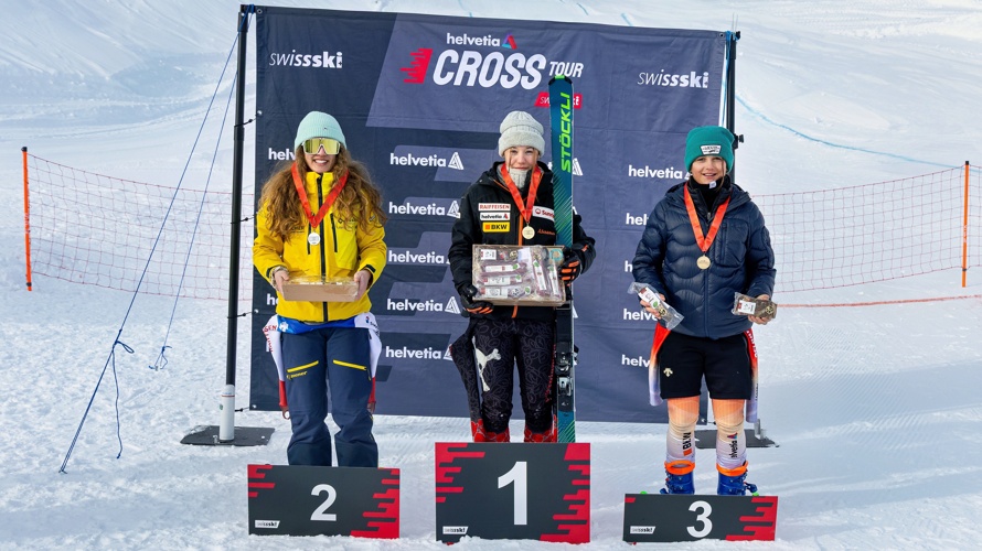 Sarinas Skicross-Weg an die  FIS-Rennen