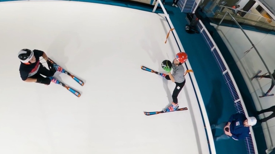 Indoor Skiteppich für ganzjähriges und nachhaltiges Skitraining