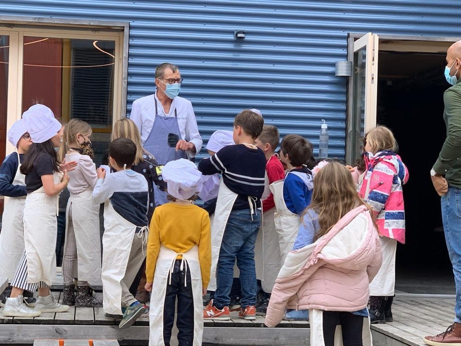 Dank Dir können wir einen einwöchigen Kinderkochkurs durchführen!