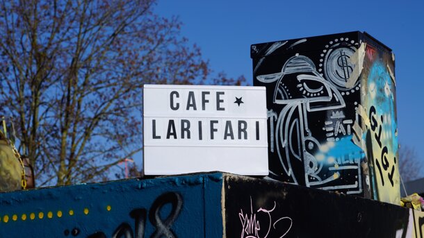 Larifari - Das erste vegane Café für Biel! 