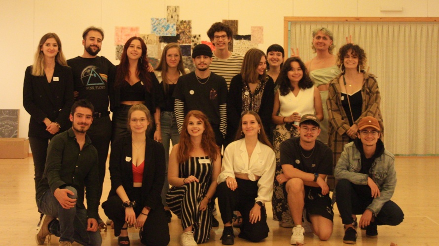 Exposition de jeunes artistes suisses par Découv'Art