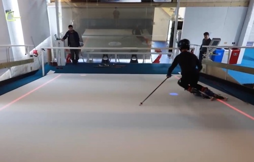 Indoor Skiteppich für ganzjähriges und nachhaltiges Skitraining
